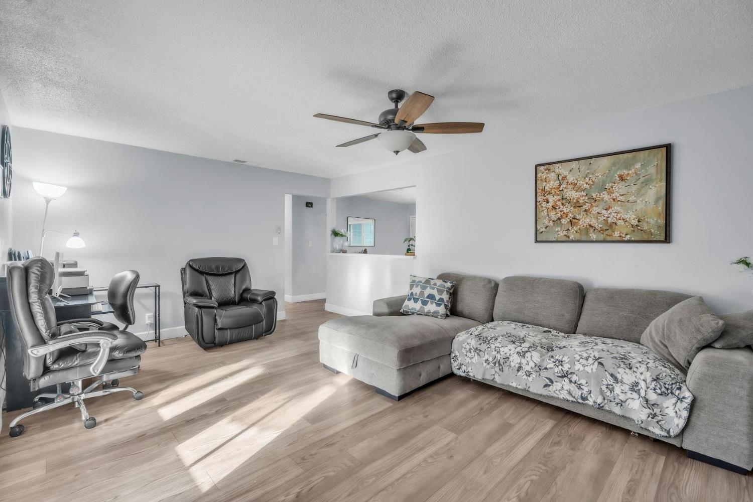 6133 Glenbrook Stockton CA 94702