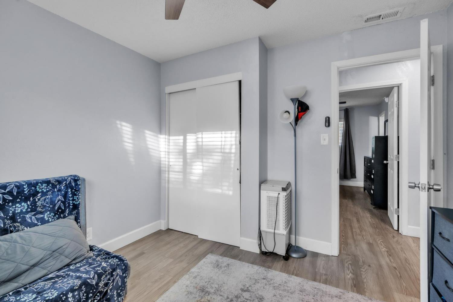 6133 Glenbrook Stockton CA 94702