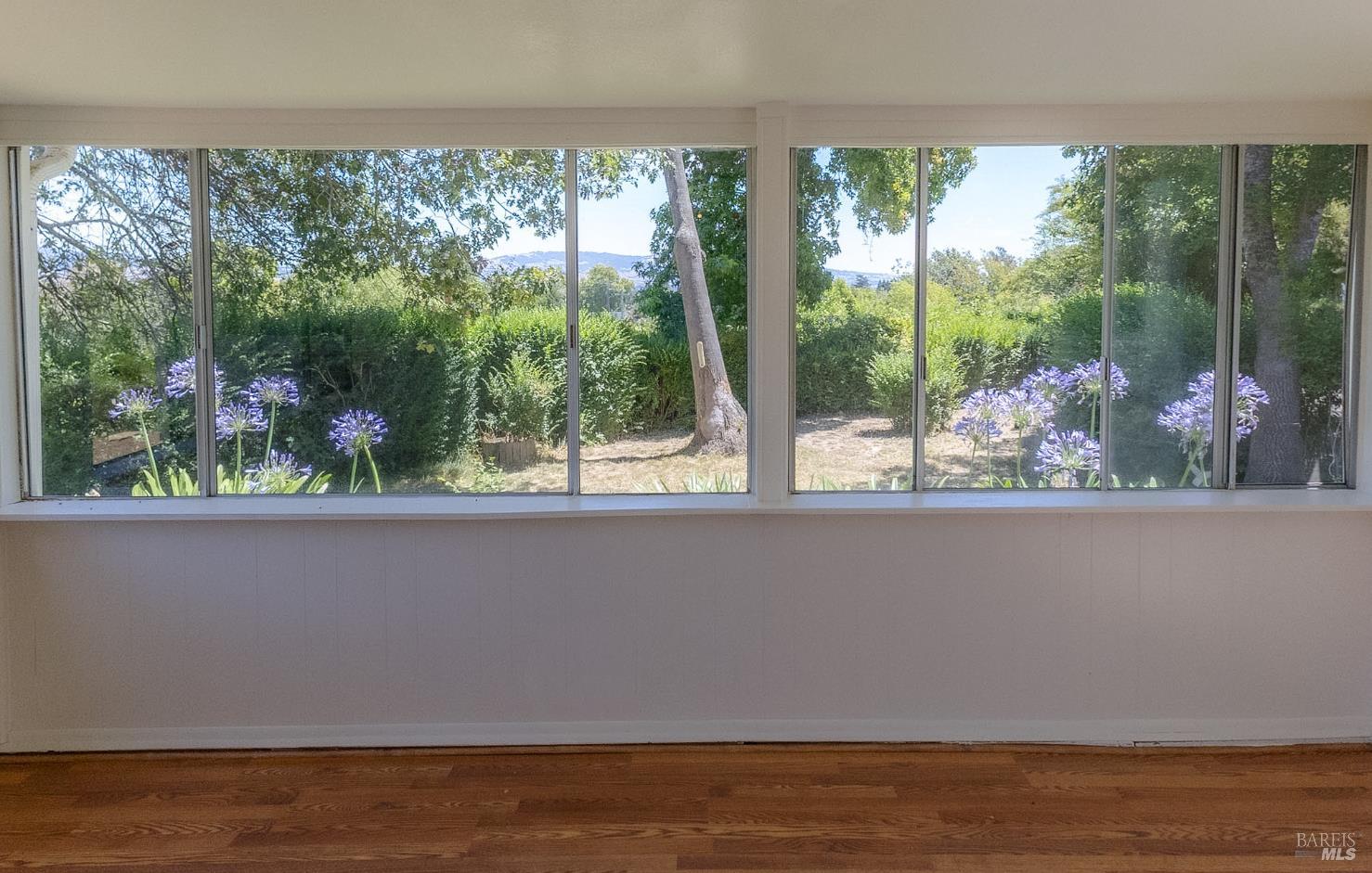 5718 Henning Road Sebastopol CA 95472