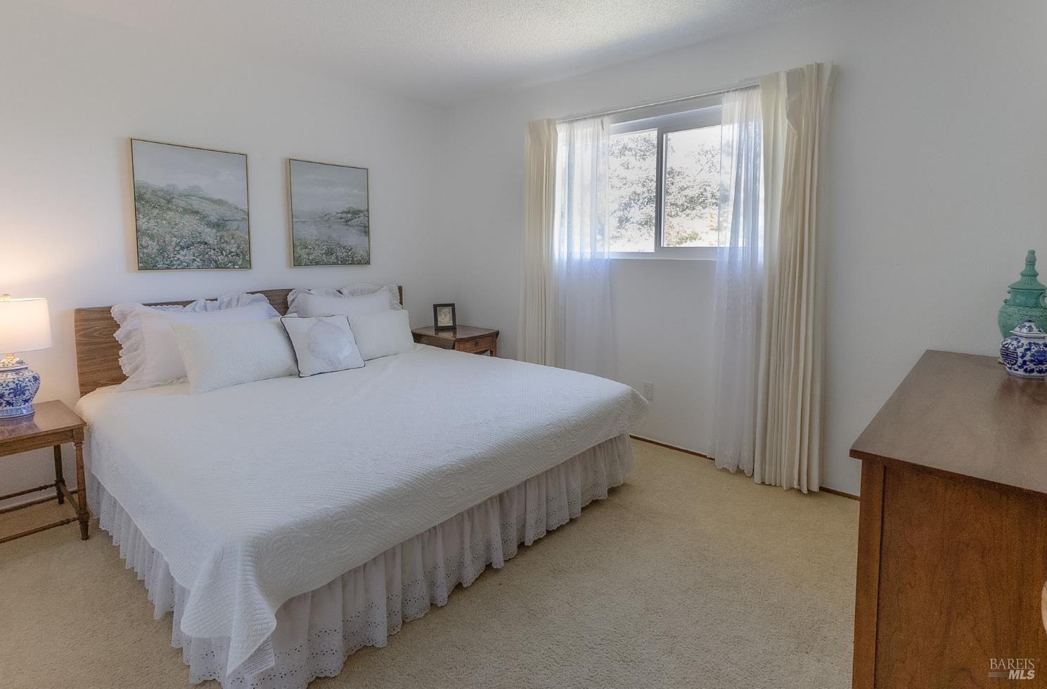 5718 Henning Road Sebastopol CA 95472
