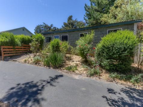 5718 Henning Road Sebastopol CA 95472