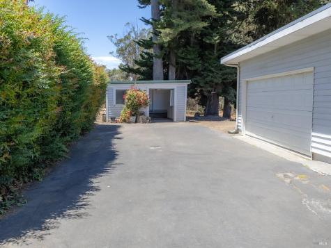 5718 Henning Road Sebastopol CA 95472