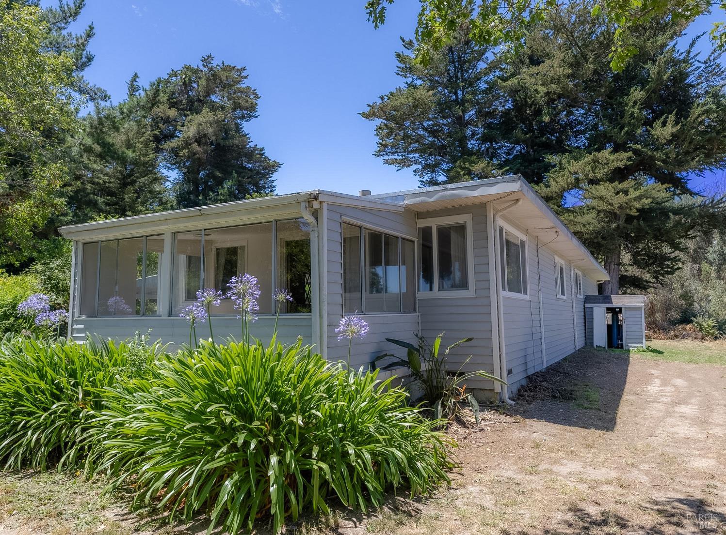 5718 Henning Road Sebastopol CA 95472