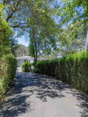 5718 Henning Road Sebastopol CA 95472