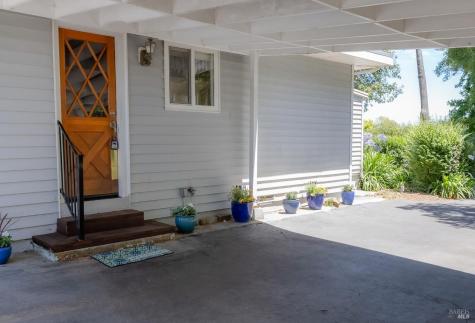 5718 Henning Road Sebastopol CA 95472