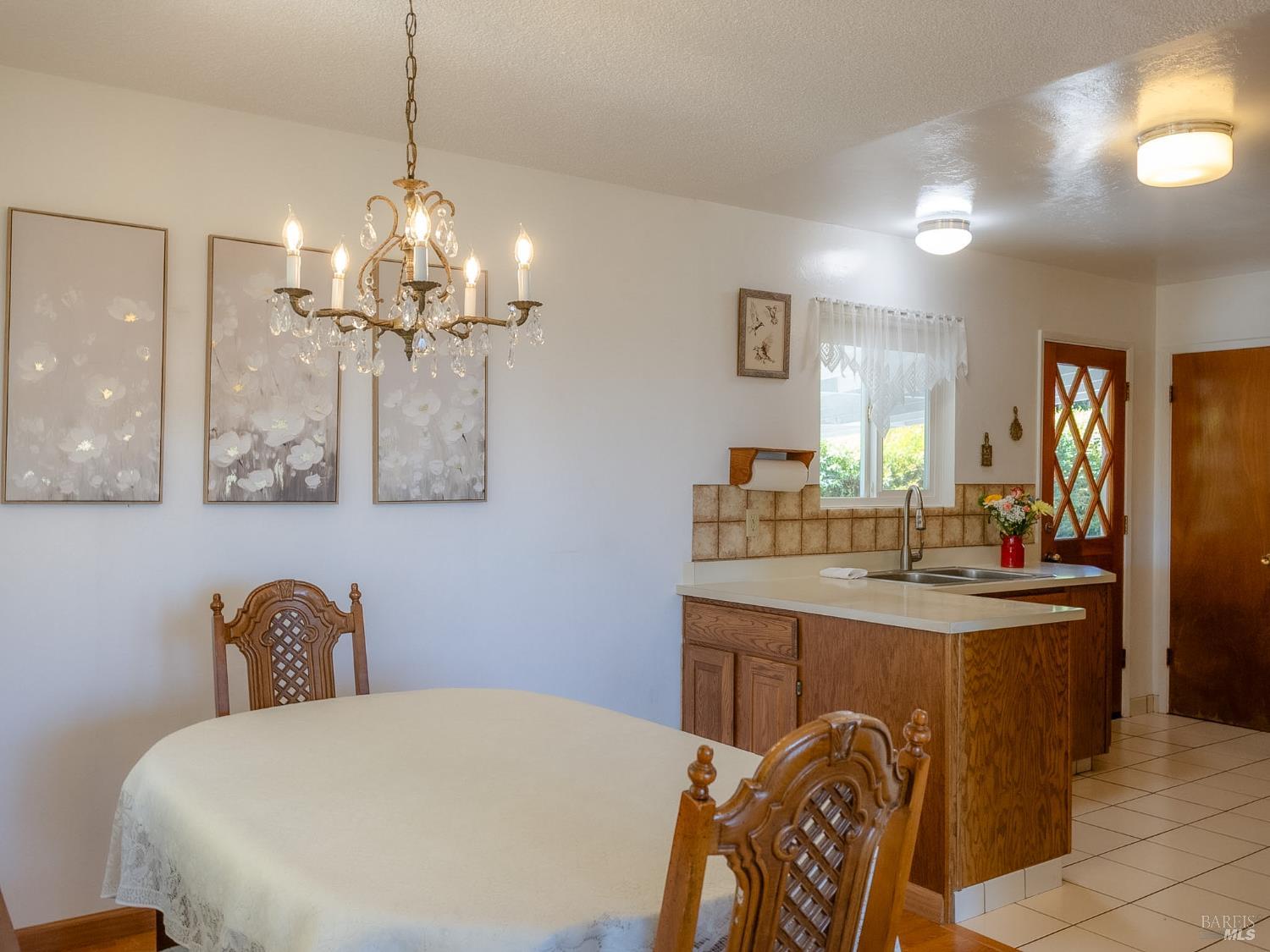 5718 Henning Road Sebastopol CA 95472