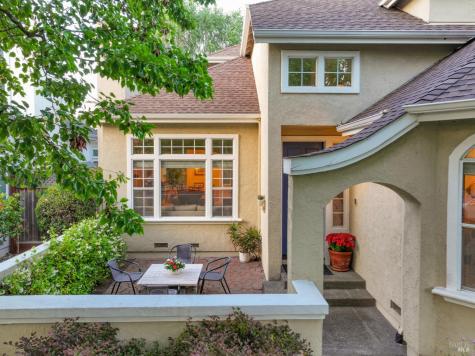 318 Schiappino Street Santa Rosa CA 95409