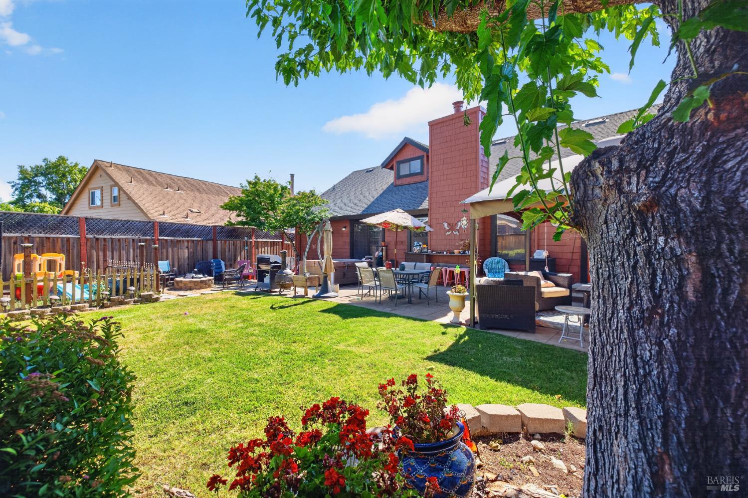 1204 Rincon Meadows Court Santa Rosa CA 95409
