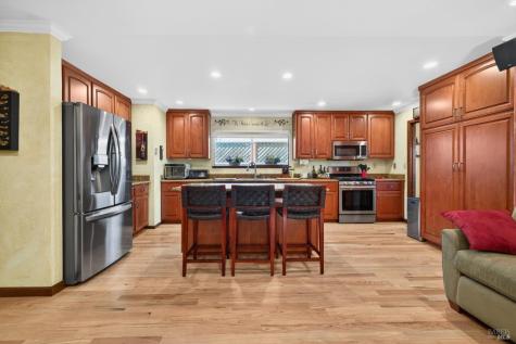 1204 Rincon Meadows Court Santa Rosa CA 95409