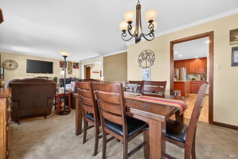 1204 Rincon Meadows Court Santa Rosa CA 95409