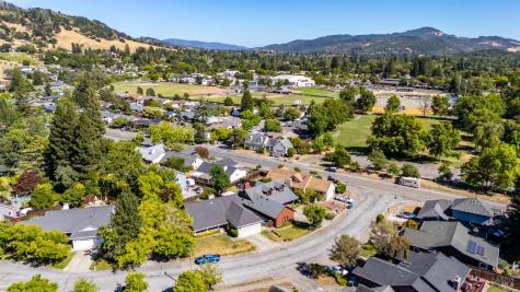 1204 Rincon Meadows Court Santa Rosa CA 95409