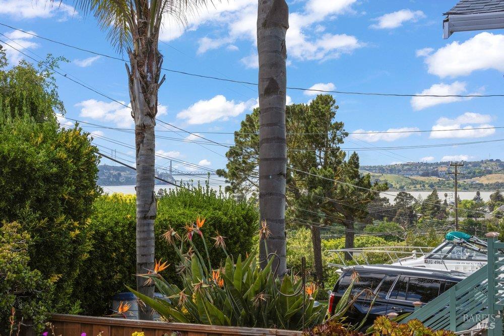 455 W M Street Benicia CA 94510