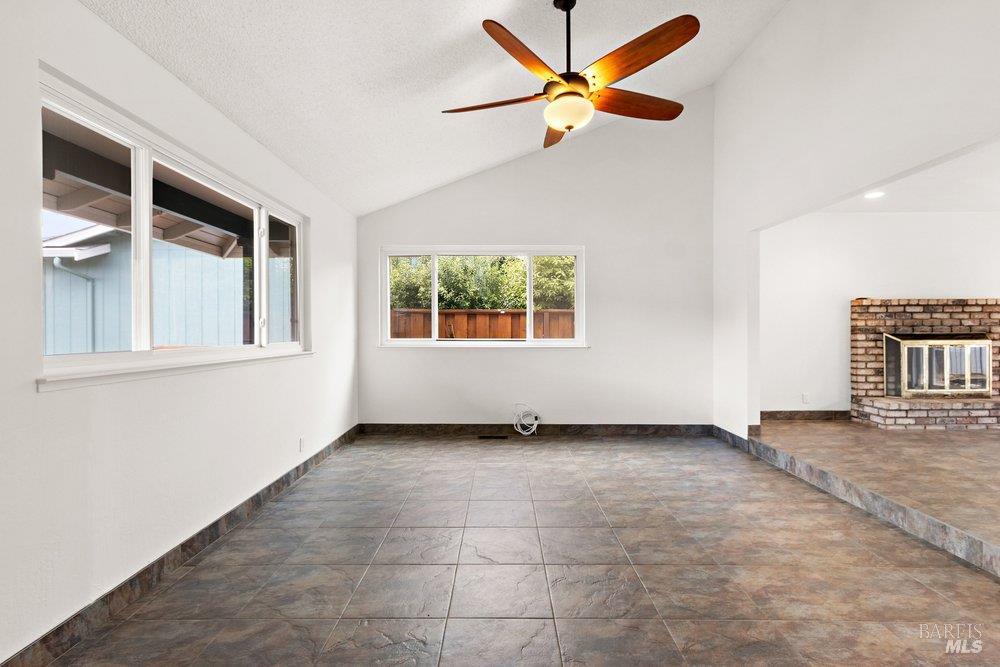 455 W M Street Benicia CA 94510