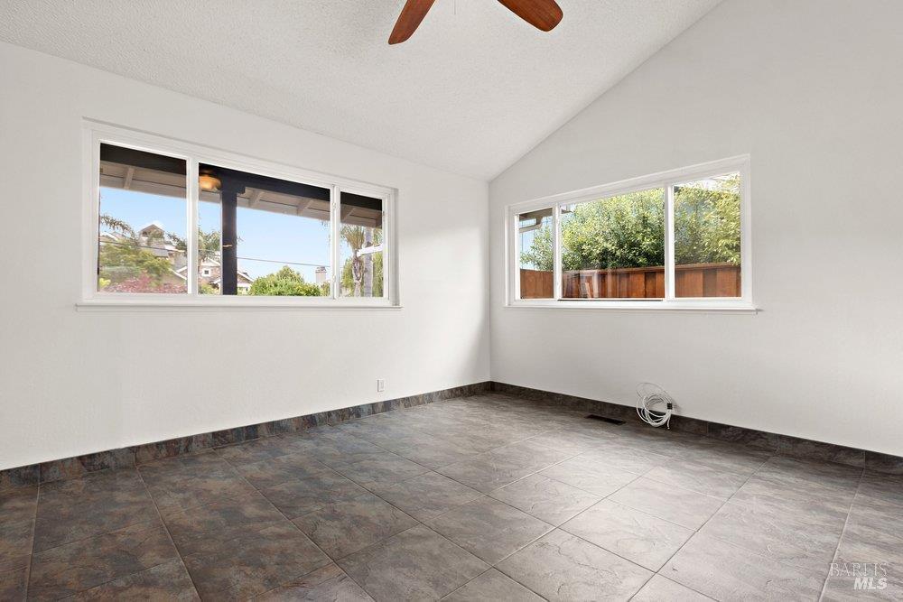 455 W M Street Benicia CA 94510