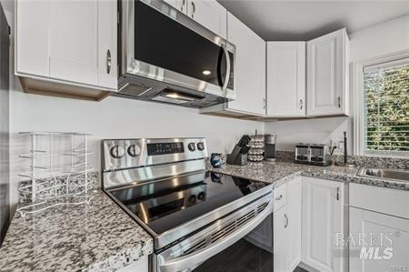 10560 North Drive Clearlake CA 95422