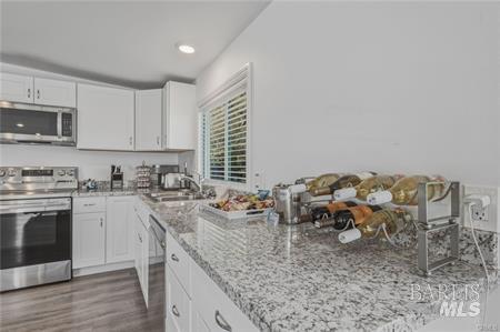 10560 North Drive Clearlake CA 95422