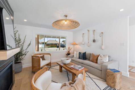 209 Jamaica Street Tiburon CA 94920
