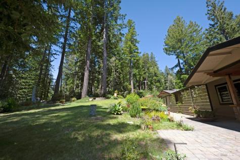 21995-21997 Ansel Court Jenner CA 95450