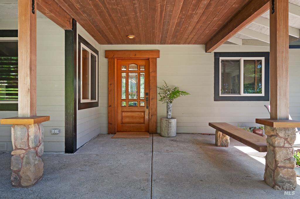 21995-21997 Ansel Court Jenner CA 95450