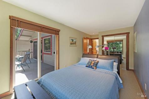 21995-21997 Ansel Court Jenner CA 95450
