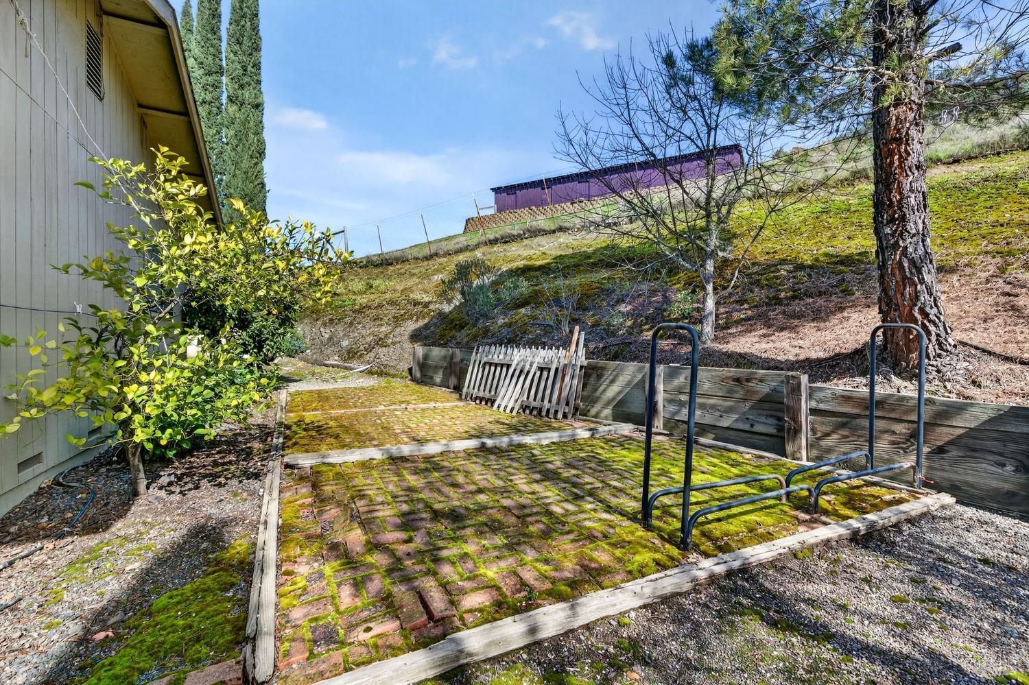 9271 Colony Drive Redwood Valley CA 95470