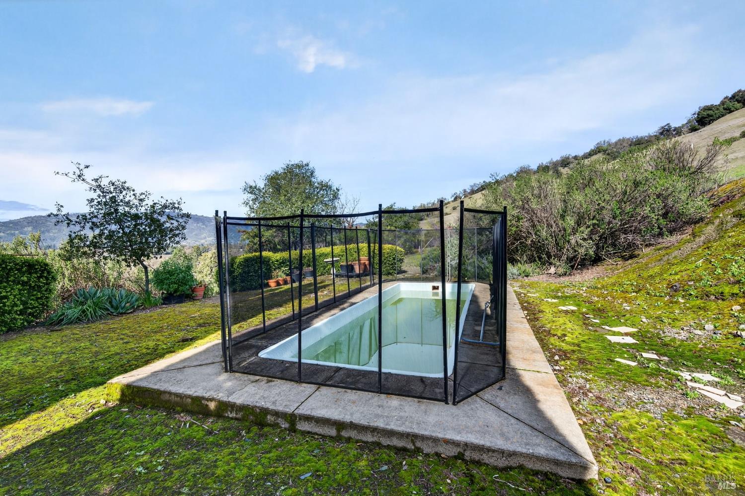 9271 Colony Drive Redwood Valley CA 95470