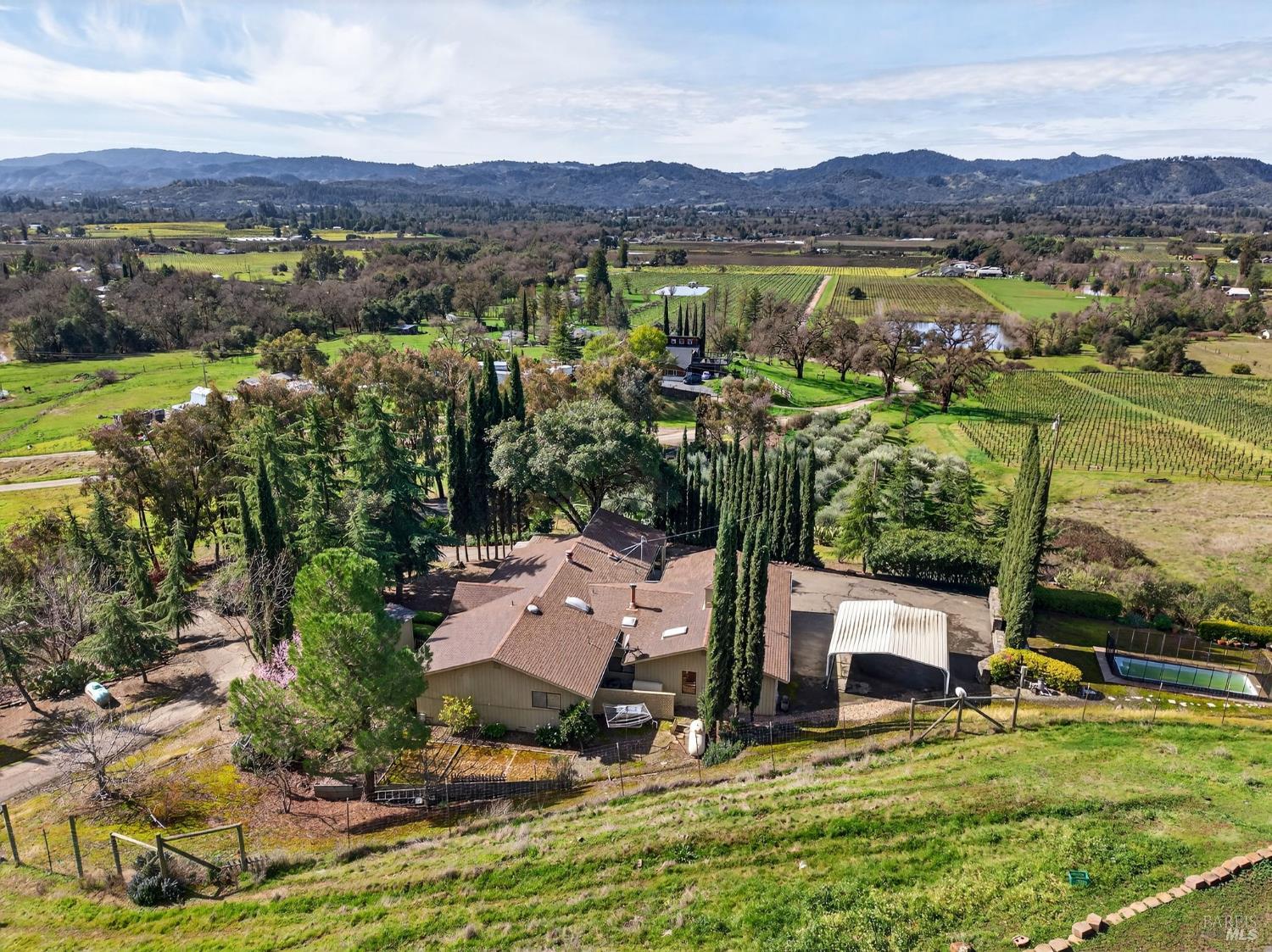 9271 Colony Drive Redwood Valley CA 95470