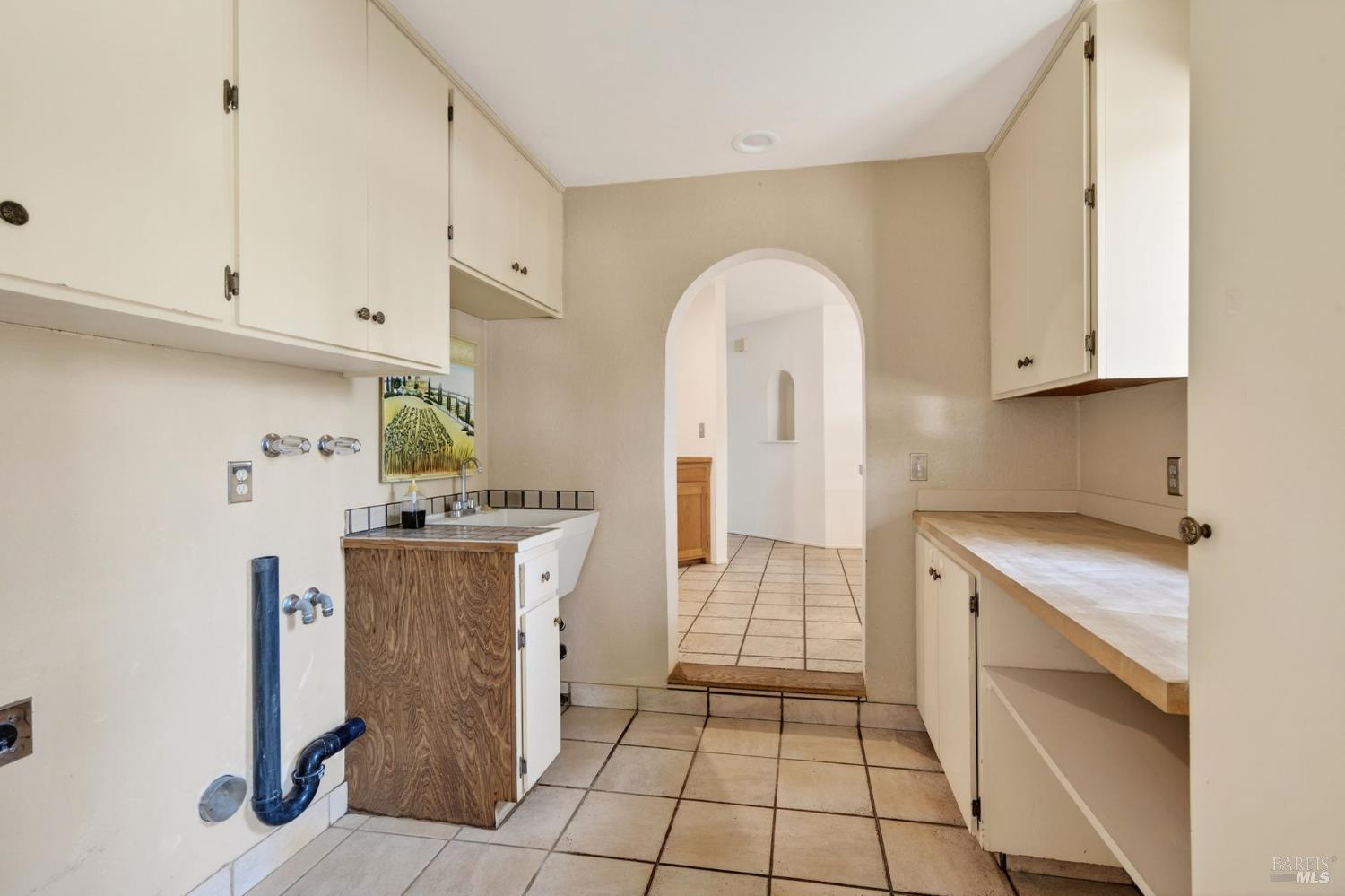 9271 Colony Drive Redwood Valley CA 95470