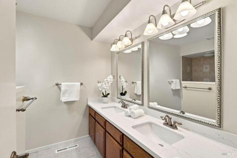 7103 Overlook Drive Santa Rosa CA 95409