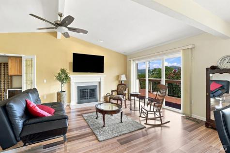 7103 Overlook Drive Santa Rosa CA 95409