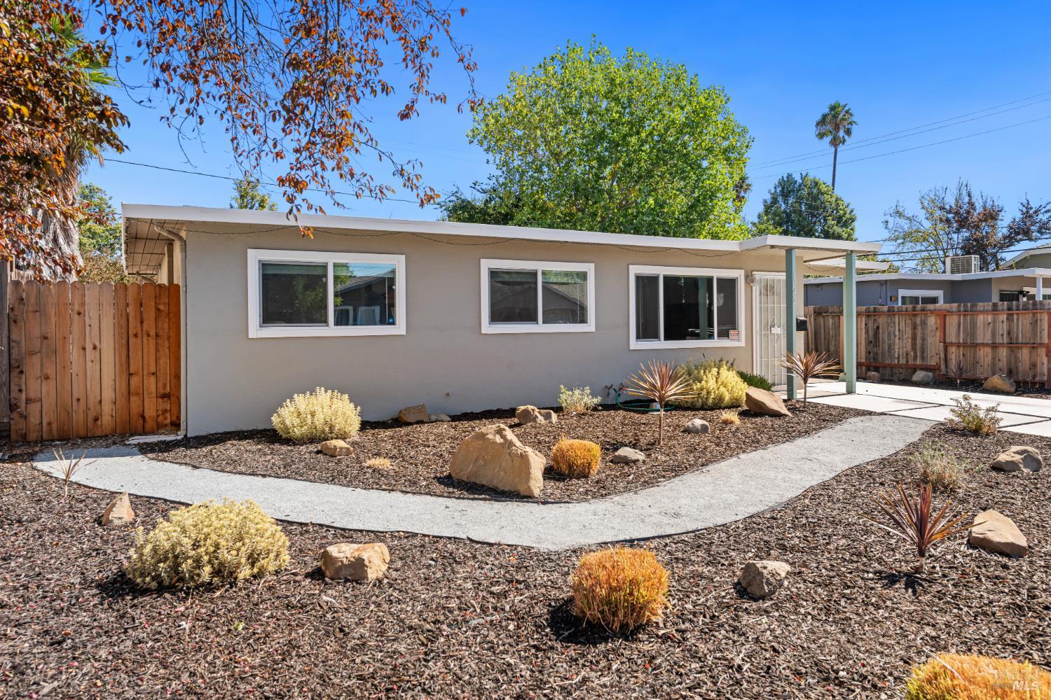 1042 Hayes Street Fairfield CA 94533