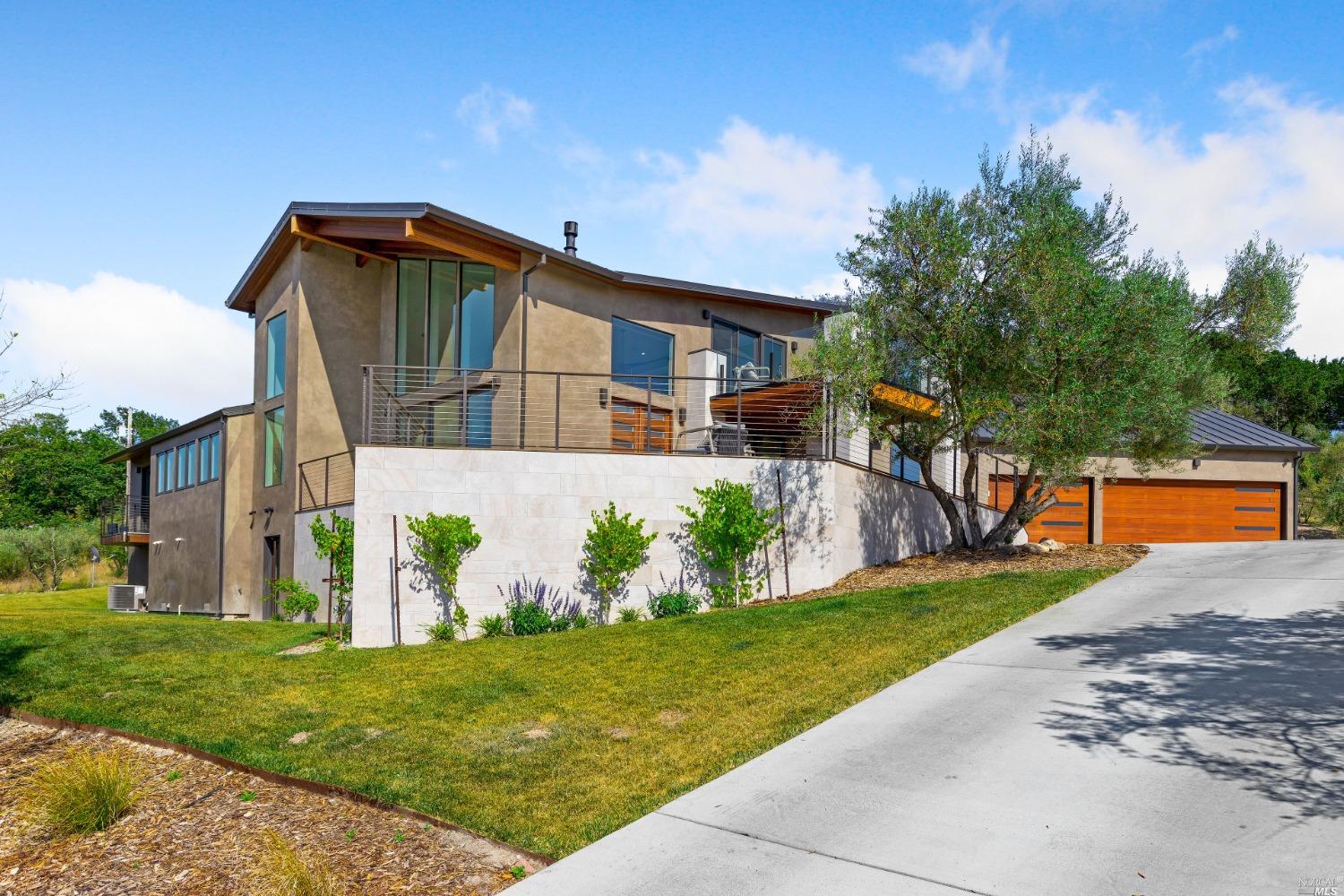 1228 2nd Avenue Napa CA 94558