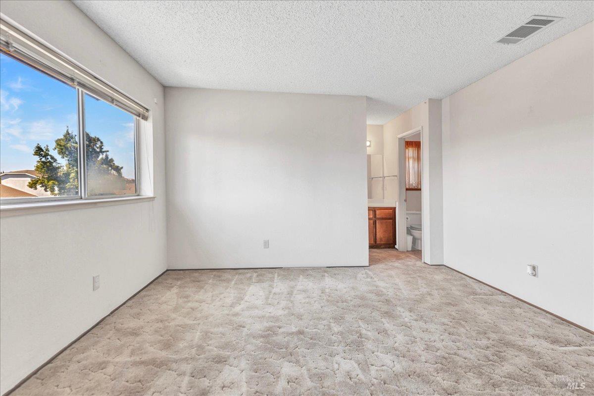 1424 Prospect Way Suisun City CA 94585