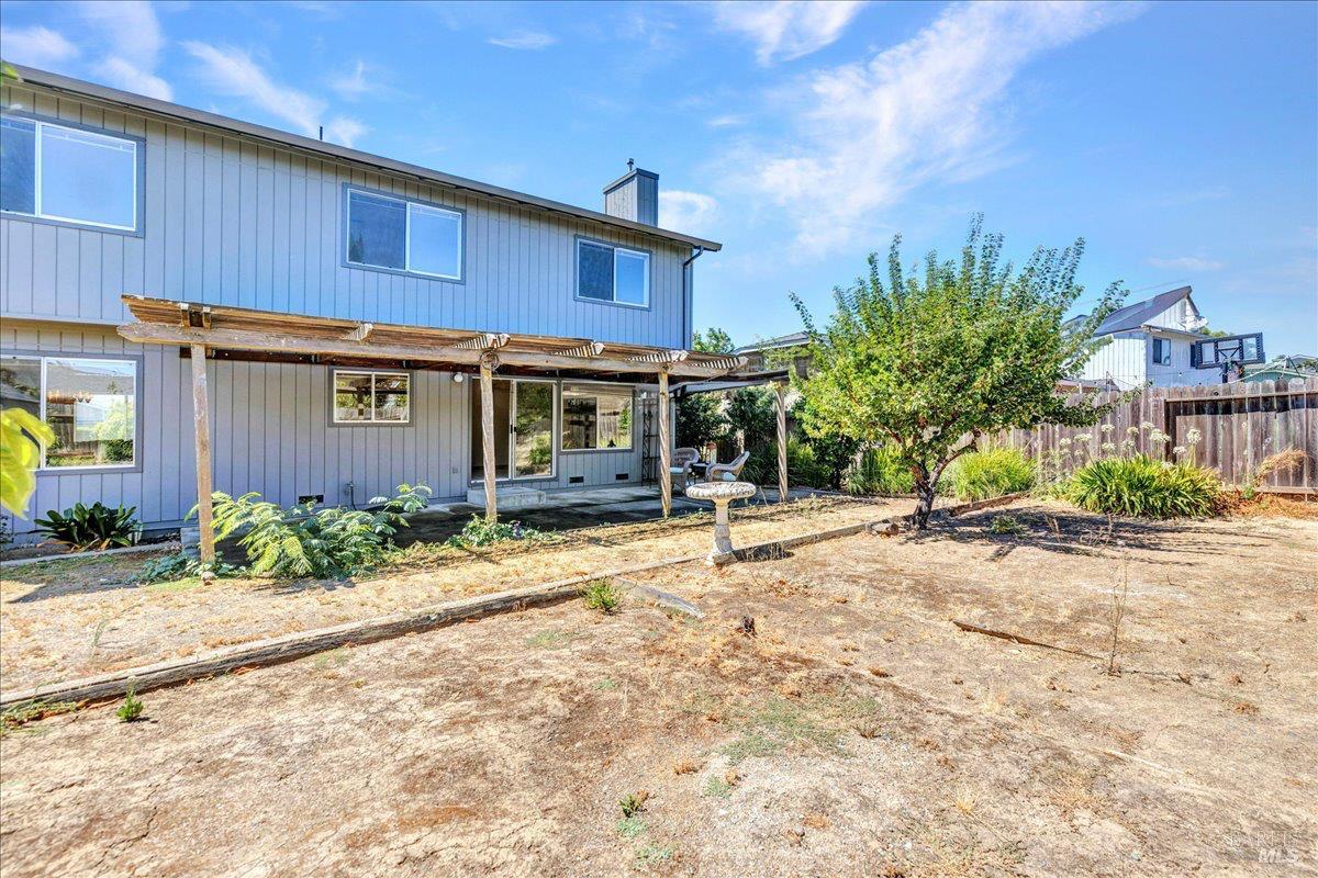 1424 Prospect Way Suisun City CA 94585