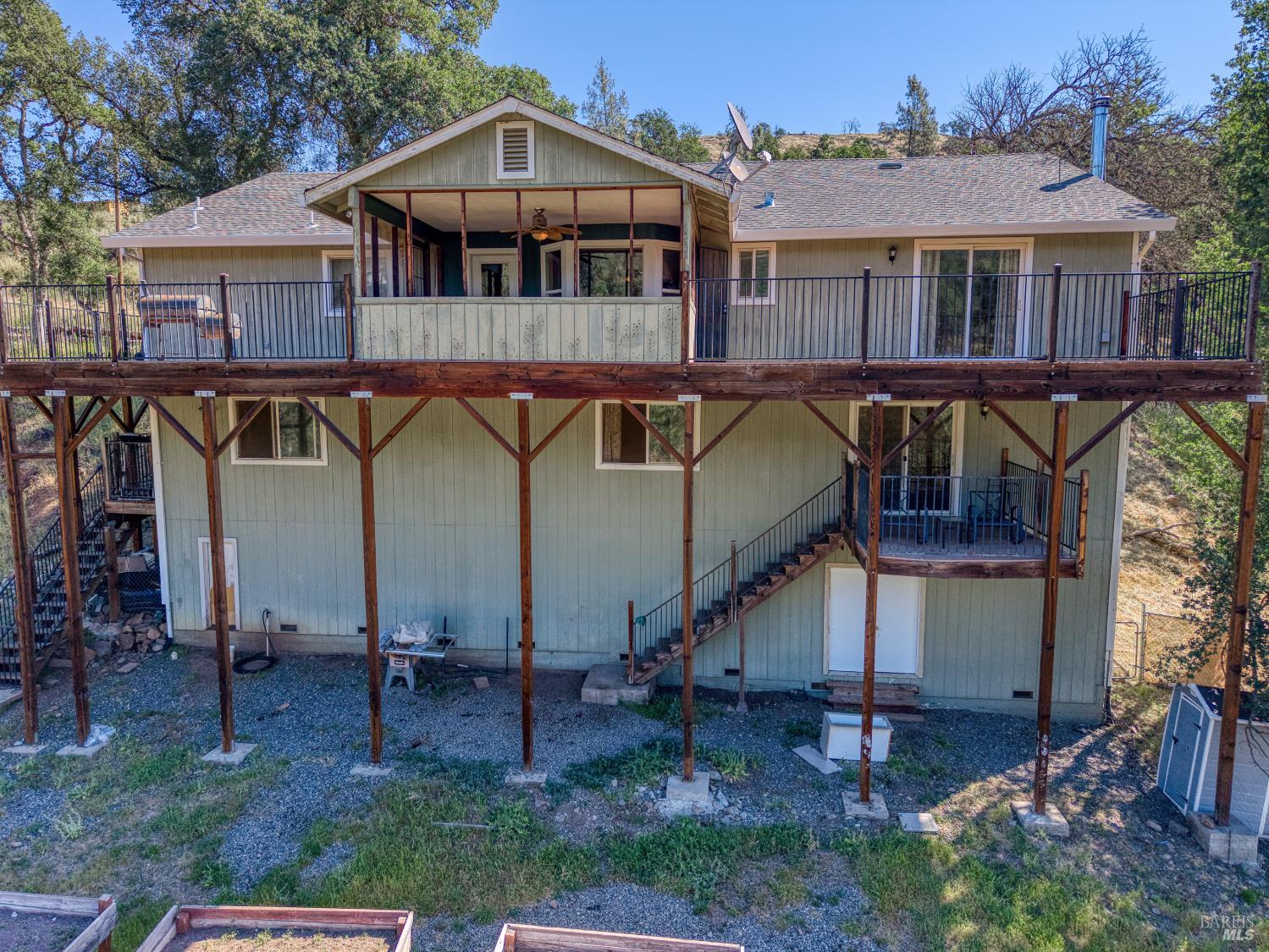 3409 Wolf Creek Road Clearlake Oaks CA 95423