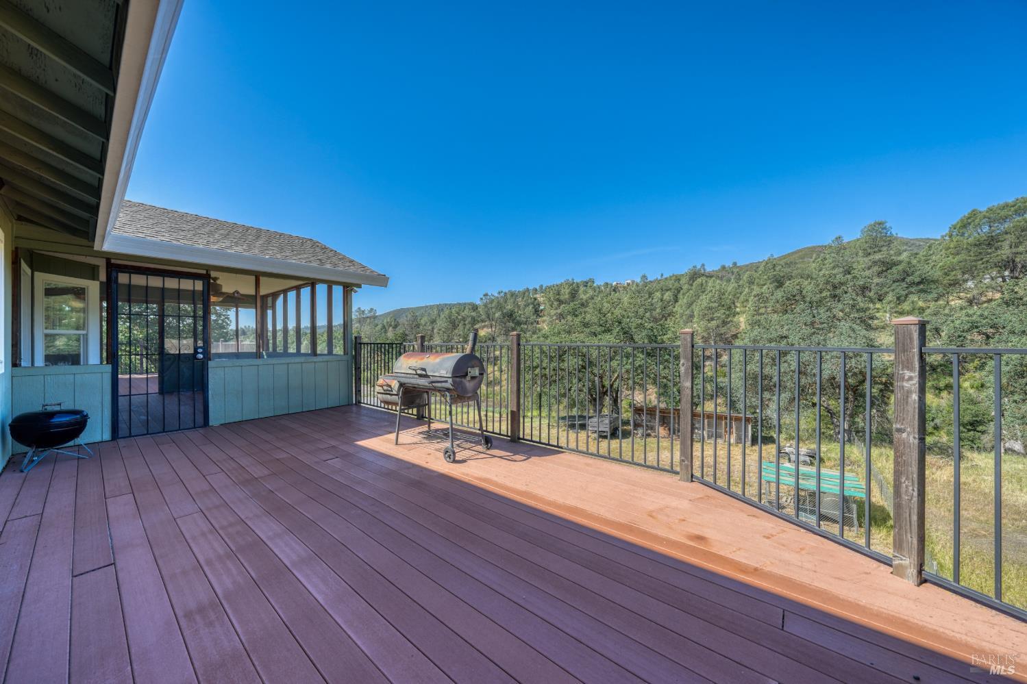 3409 Wolf Creek Road Clearlake Oaks CA 95423