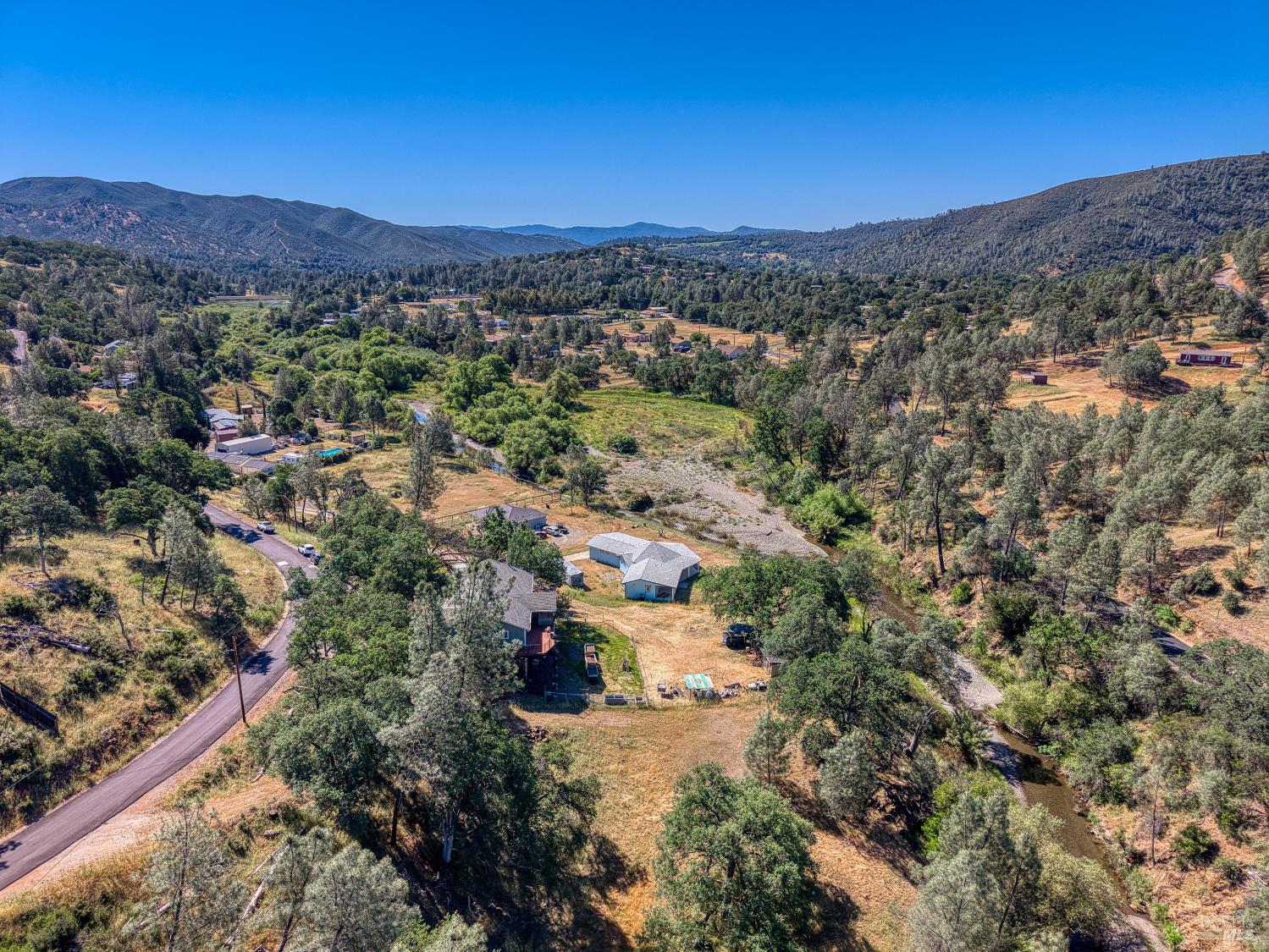 3409 Wolf Creek Road Clearlake Oaks CA 95423