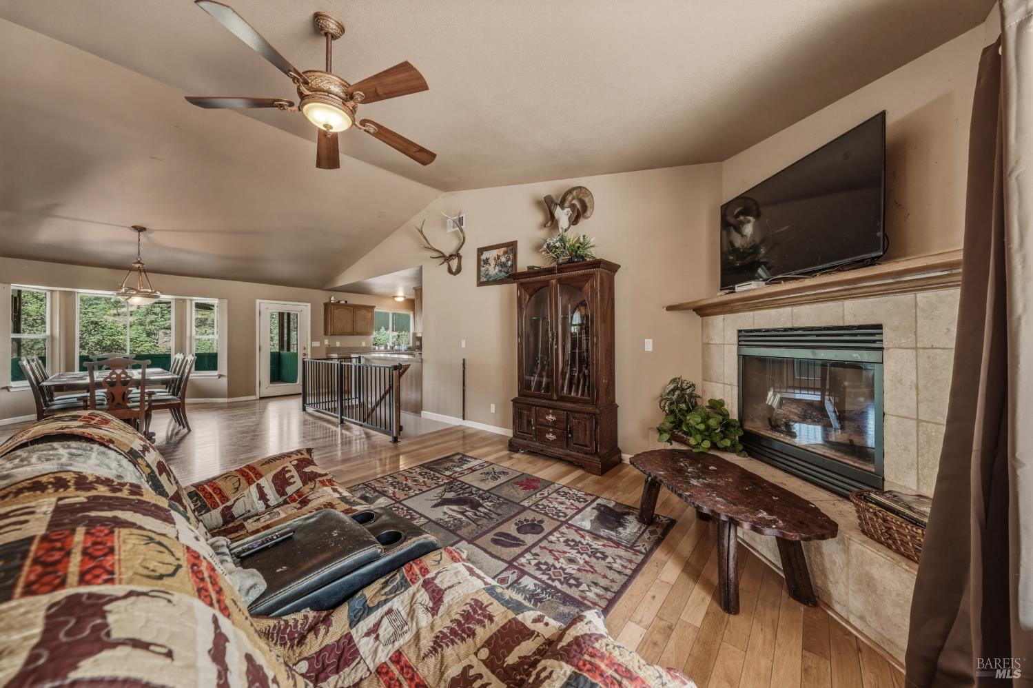 3409 Wolf Creek Road Clearlake Oaks CA 95423