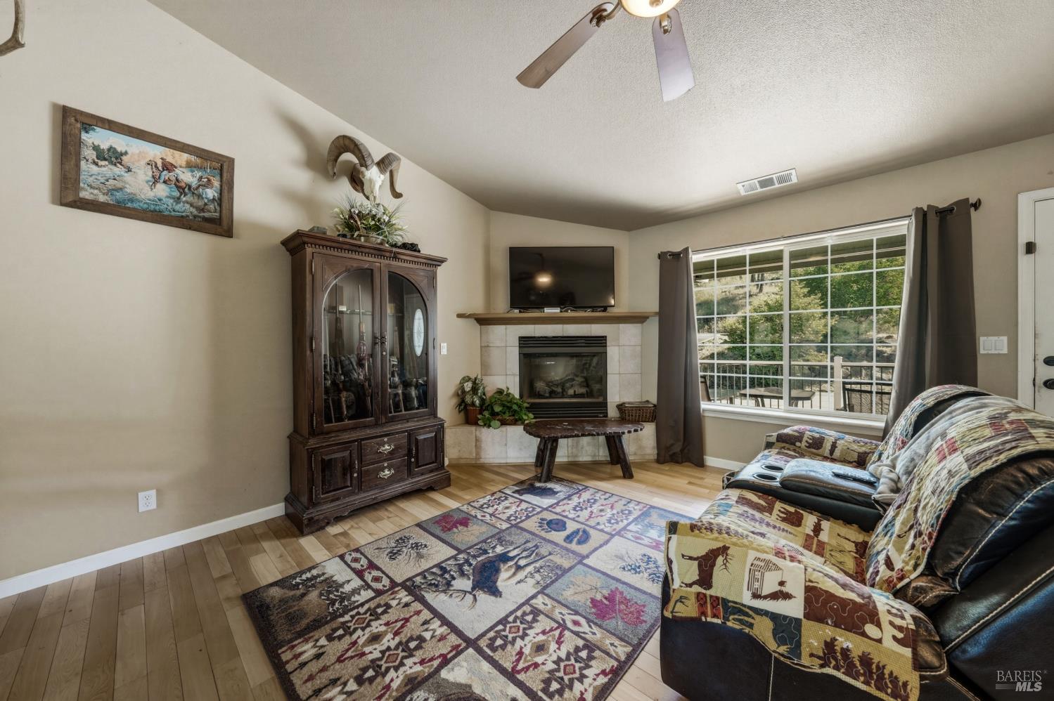 3409 Wolf Creek Road Clearlake Oaks CA 95423