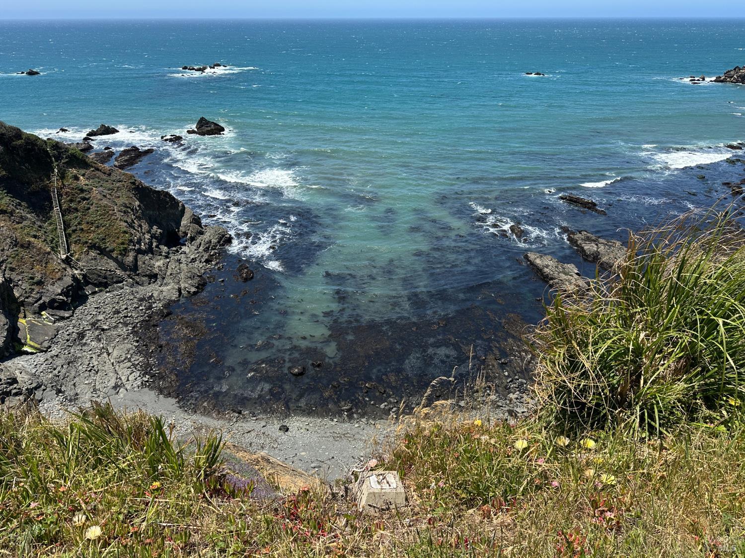 33500 S Highway 1 Gualala CA 95445
