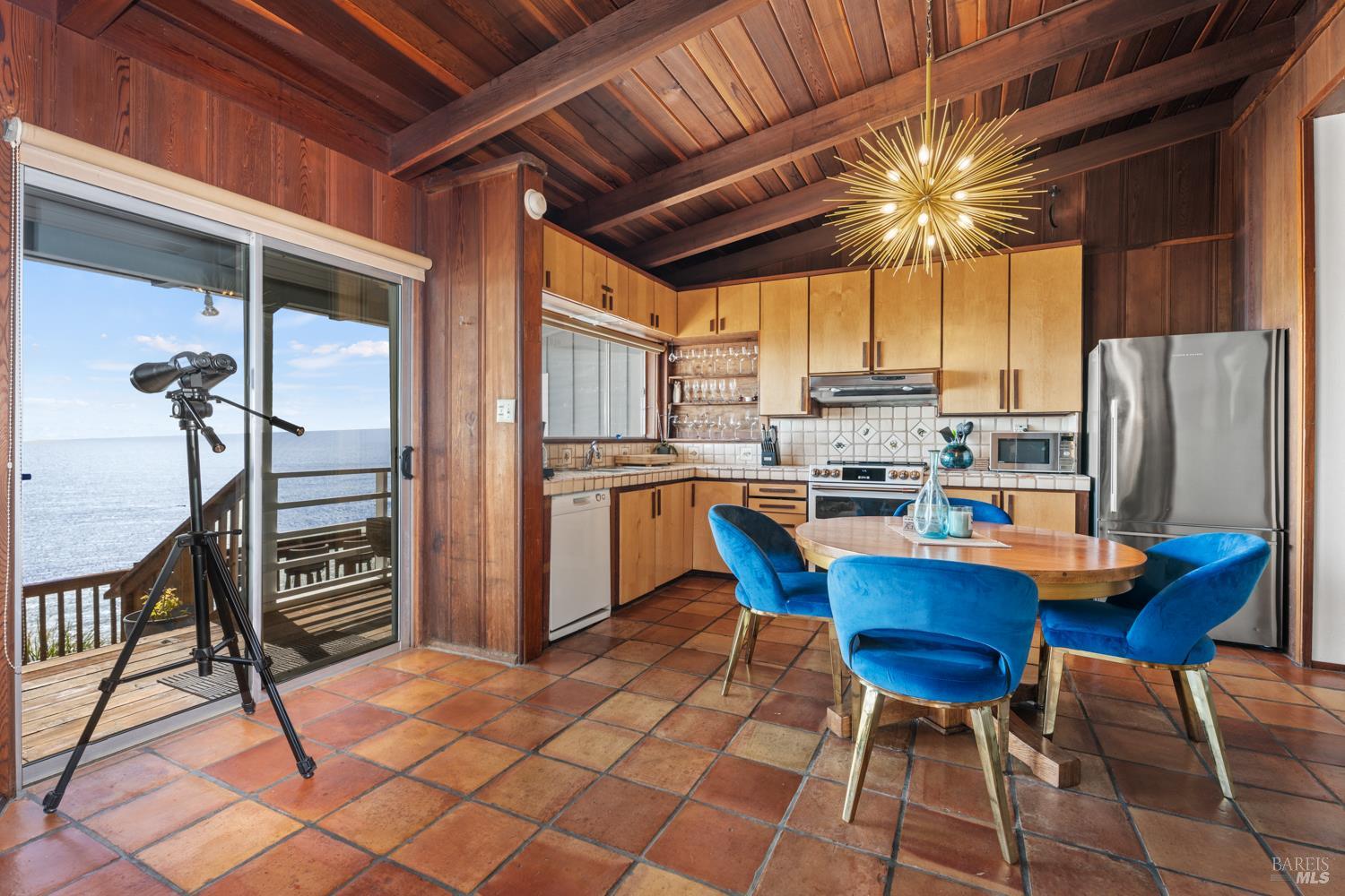 33500 S Highway 1 Gualala CA 95445