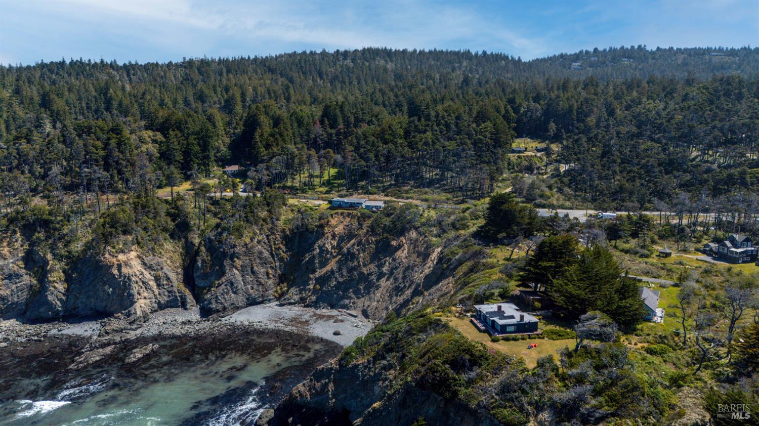 33500 S Highway 1 Gualala CA 95445