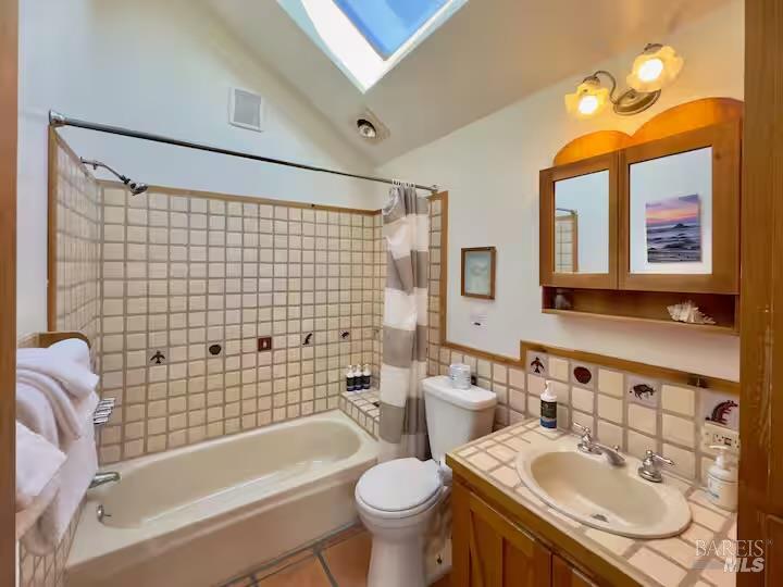 33500 S Highway 1 Gualala CA 95445