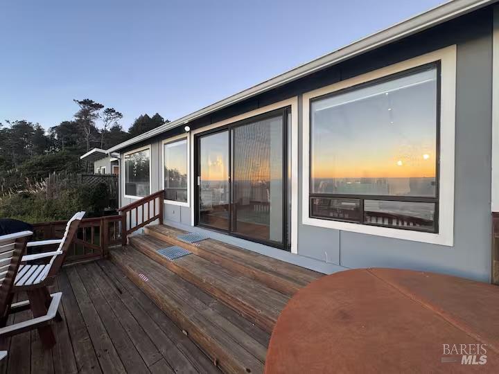 33500 S Highway 1 Gualala CA 95445