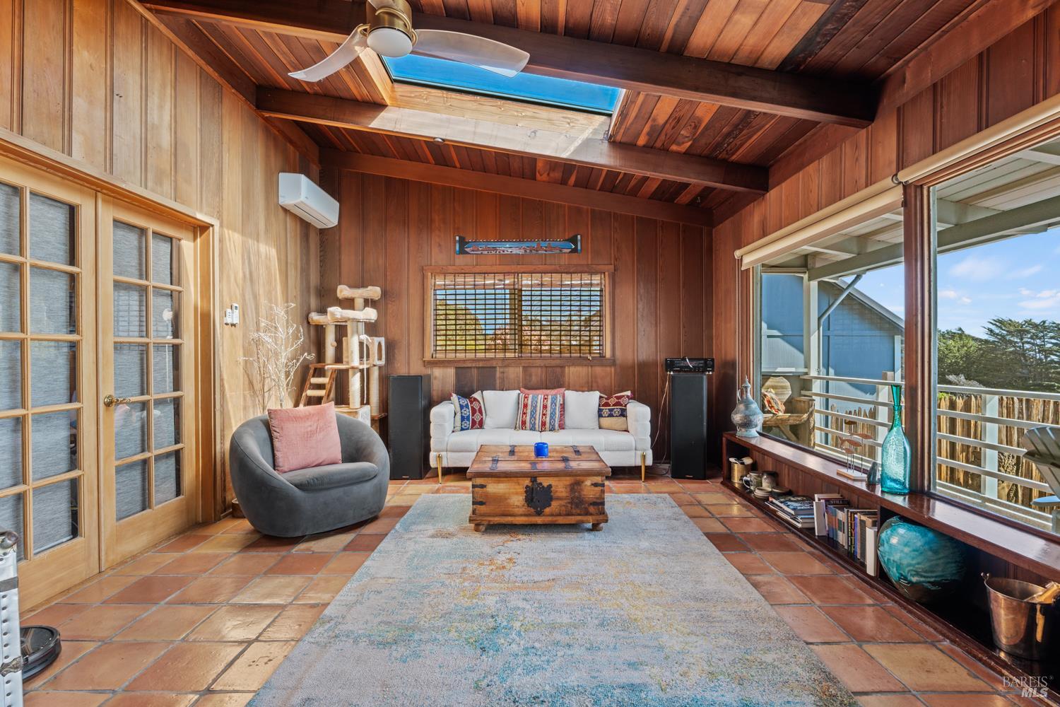 33500 S Highway 1 Gualala CA 95445