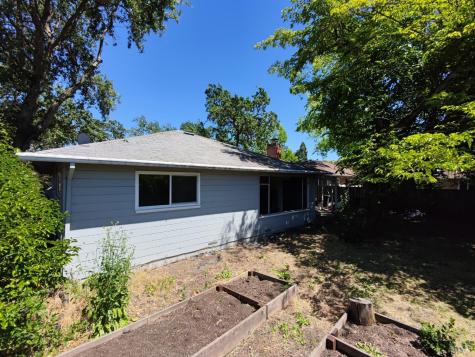 2251 Nordyke Avenue Santa Rosa CA 95403