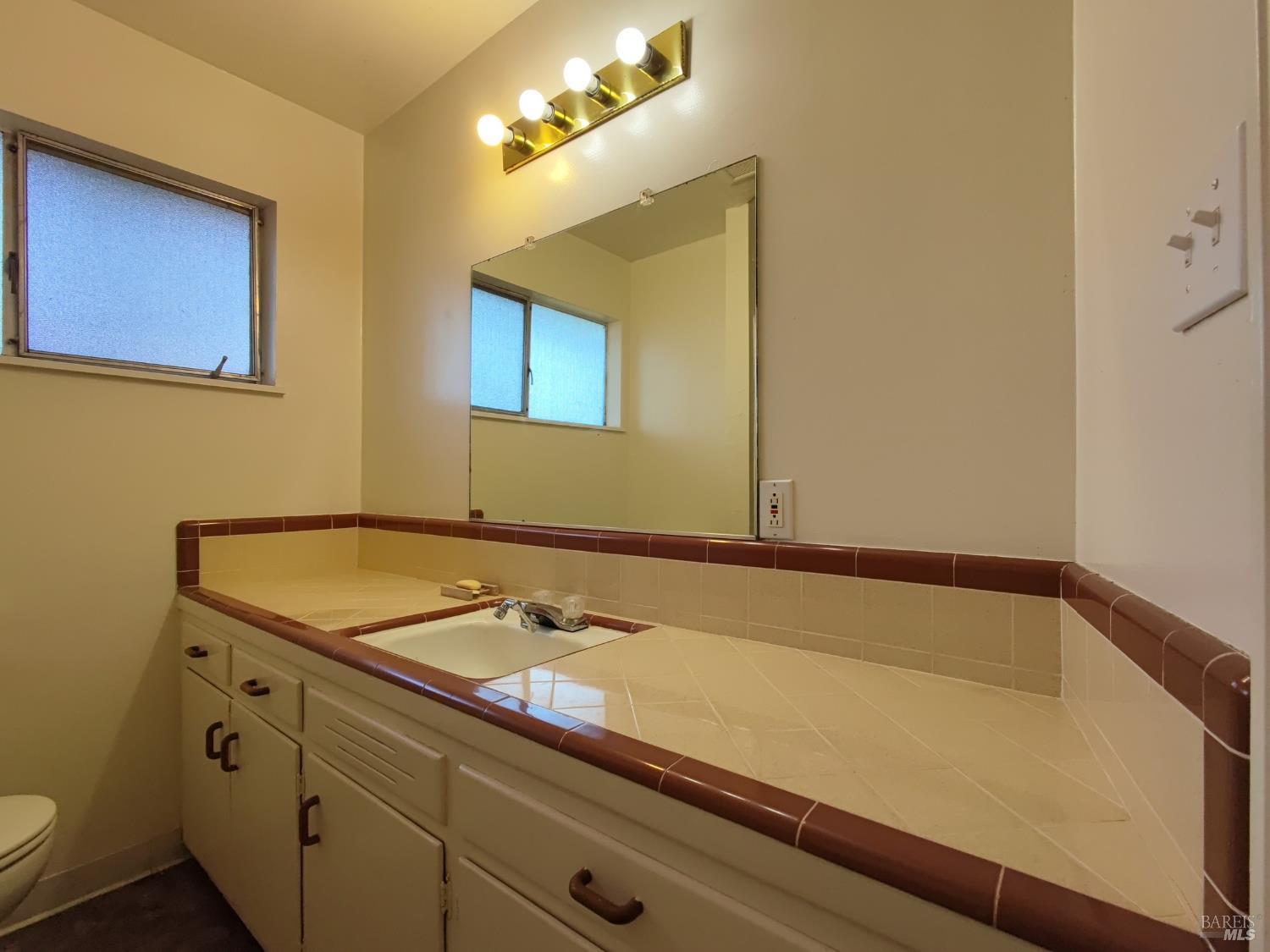2251 Nordyke Avenue Santa Rosa CA 95403