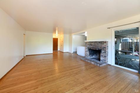 2251 Nordyke Avenue Santa Rosa CA 95403