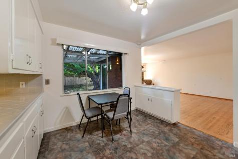 2251 Nordyke Avenue Santa Rosa CA 95403