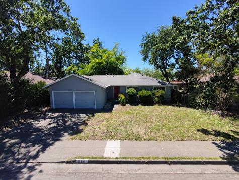 2251 Nordyke Avenue Santa Rosa CA 95403